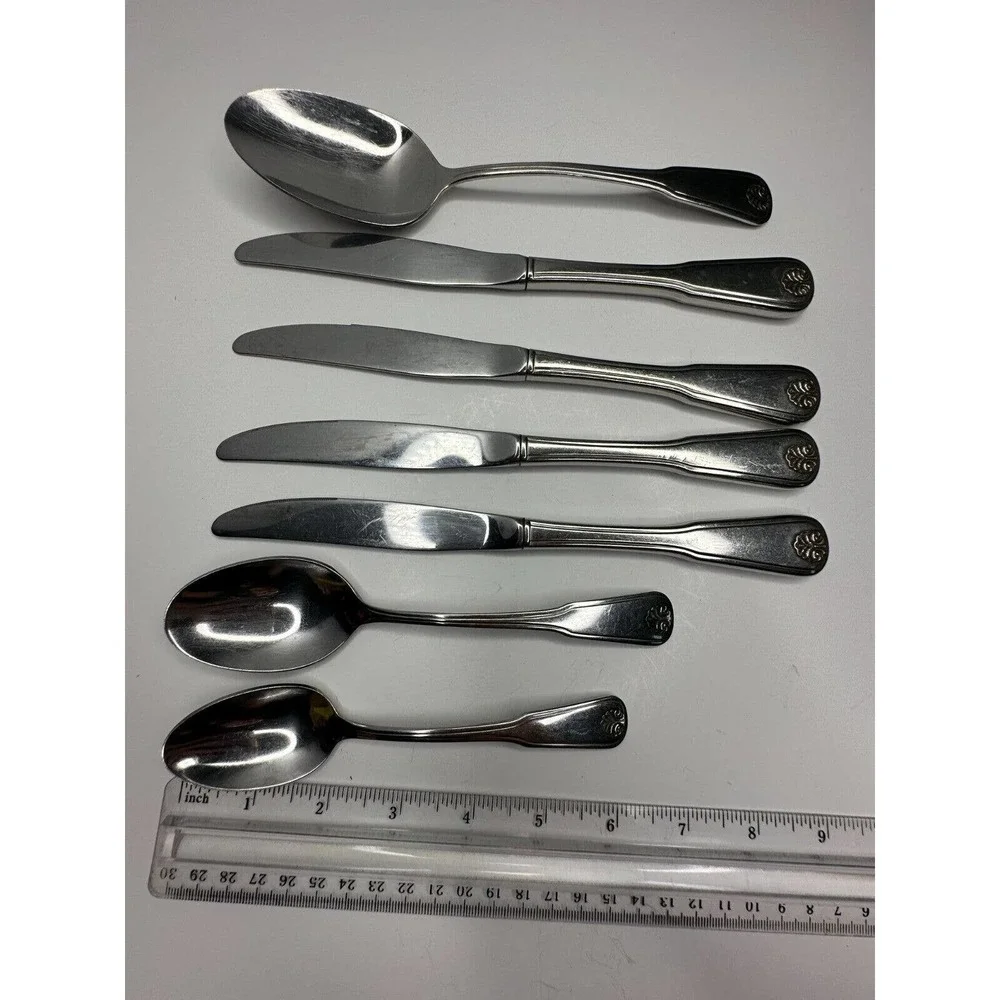 WM A Rogers Deluxe Fiddle Shell‎ Stainless Flatware Replacement 7 PC Knife Spoon